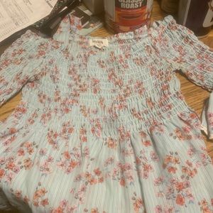 I’m selling a speechless kids shirt